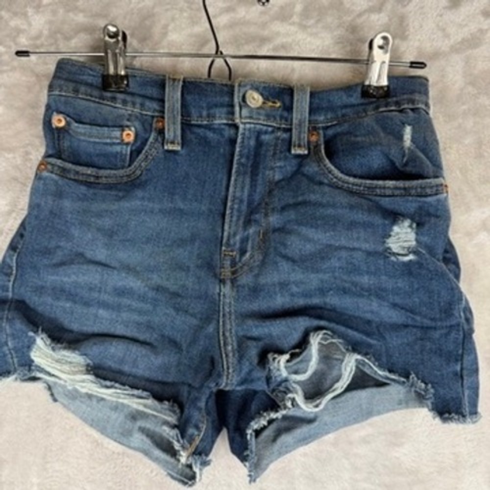 Levi's High Rise Denim Shorts‎ Distressed Frayed Hem Blue Size 25